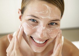 Как правильно ухаживать за кожей лица?