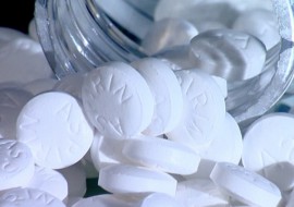 Аспирин против прыщей: свойства, противопоказания, рецепты